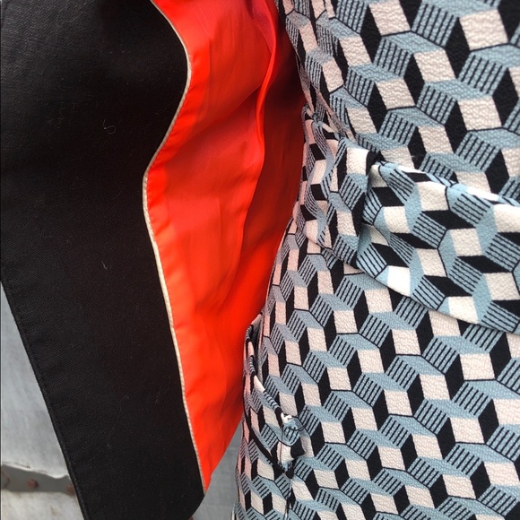 Black Linen Blazer - Picture 6 of 10